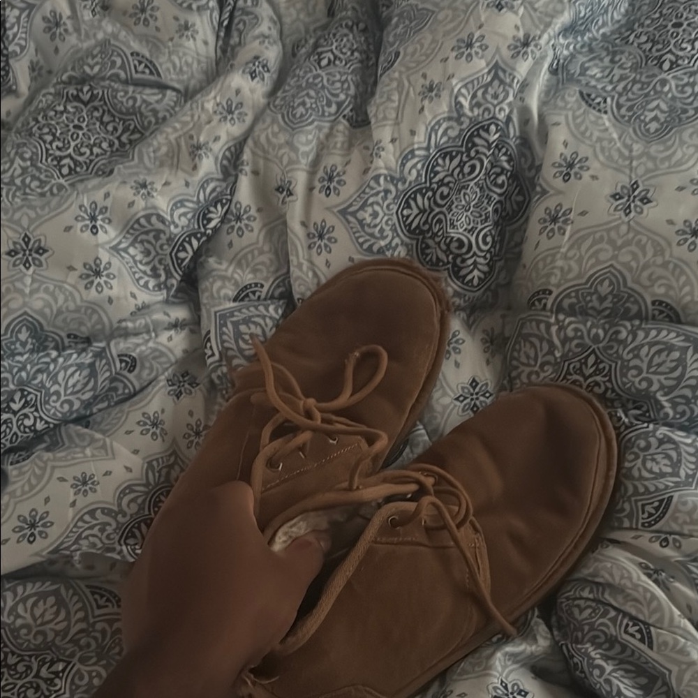 UGG Men's Tan Shoes